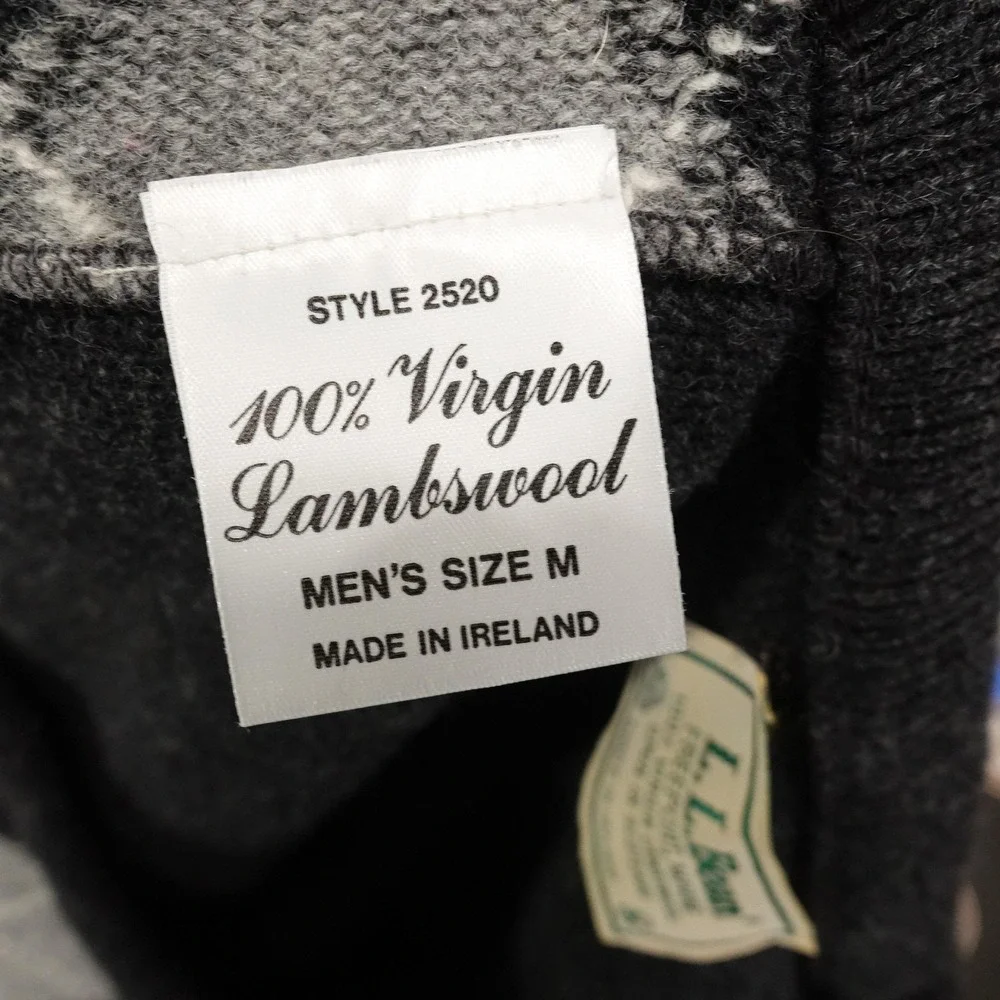 LL Bean Sweater Vest Mens M Gray Argyle V Neck Lambswool Irish Ireland Made